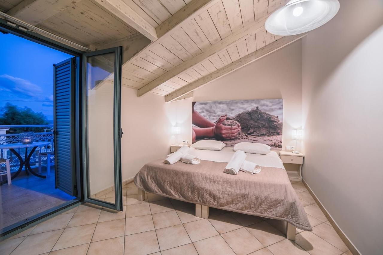 Pierros Hotel Лаганас Экстерьер фото